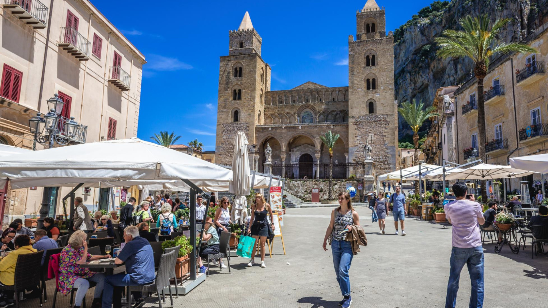 Cefalù - Kathedraal - Centrum - Plein