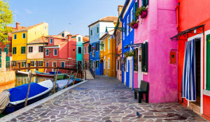 Burano - Venetië - Kleurrijke vissershuisjes